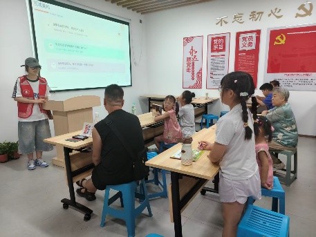 【暑期“三下乡”】“七彩假期·童心护航 【暑期“三下乡”】“七彩假期·童心护航